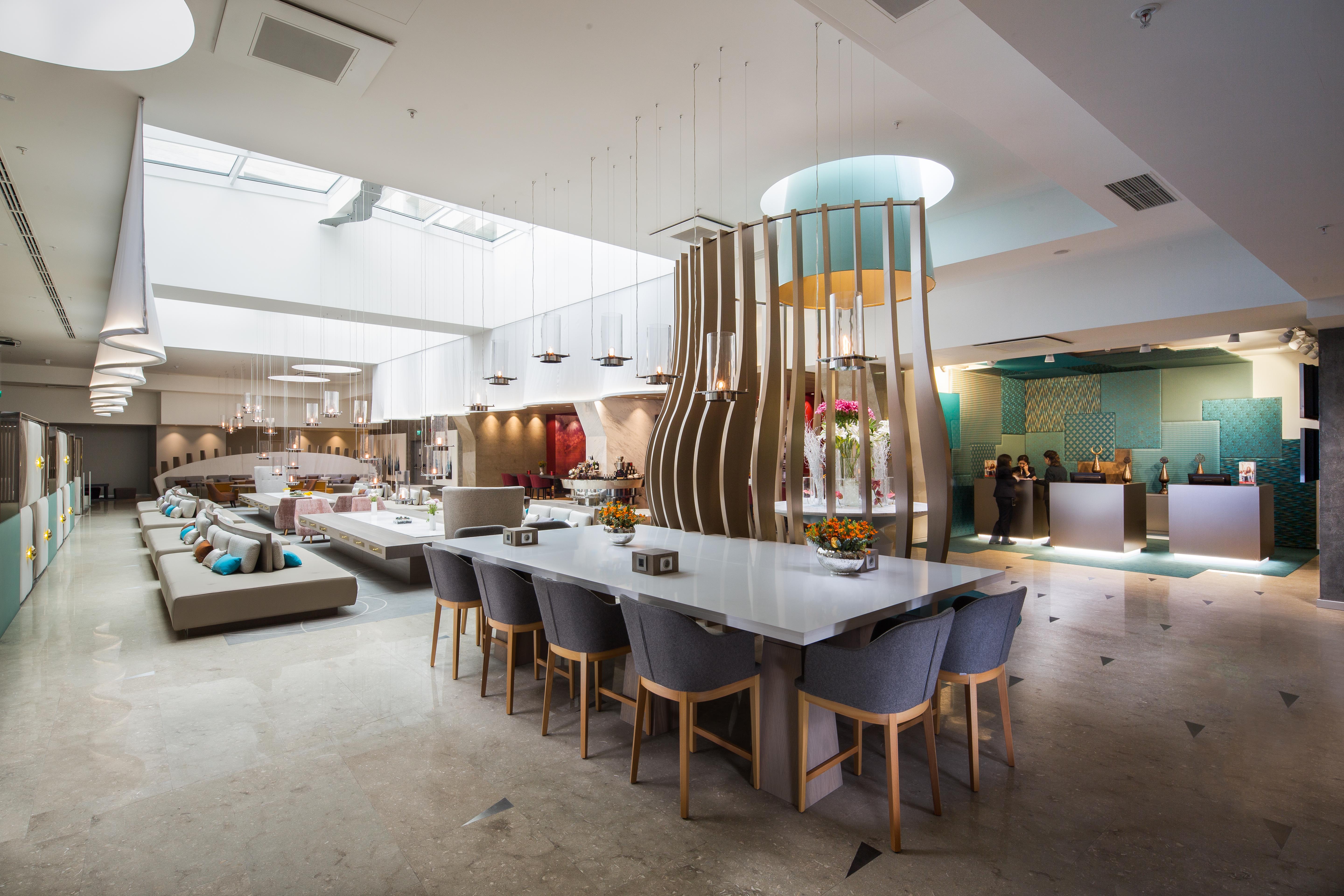 Novotel Istanbul Bosphorus Hotel Екстер'єр фото The lobby of the hotel