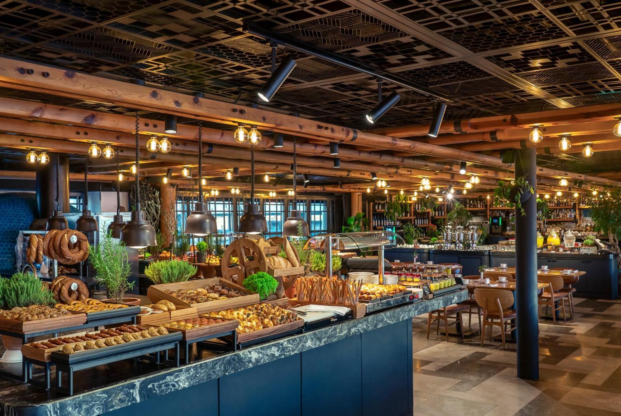 Novotel Istanbul Bosphorus Hotel Екстер'єр фото The restaurant